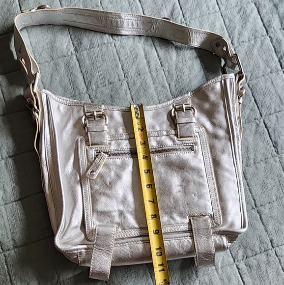 Etienne: (collection privee) Silver Leather Bag - Picture 14 of 16